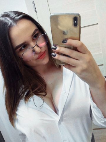 Николь